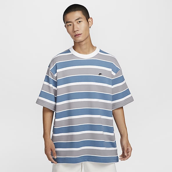 Sale Tops T Shirts. Nike JP